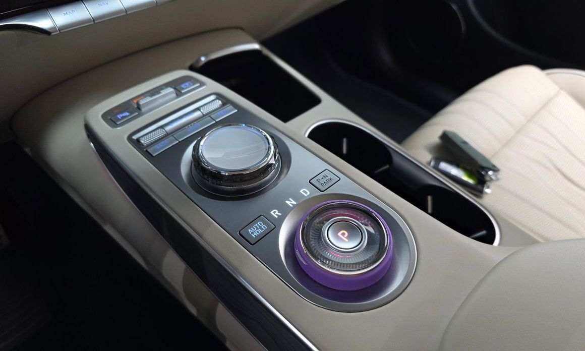 Genesis GV70 2023