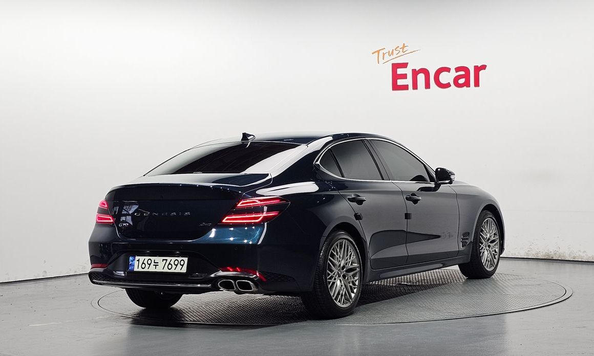 Genesis G70 2021
