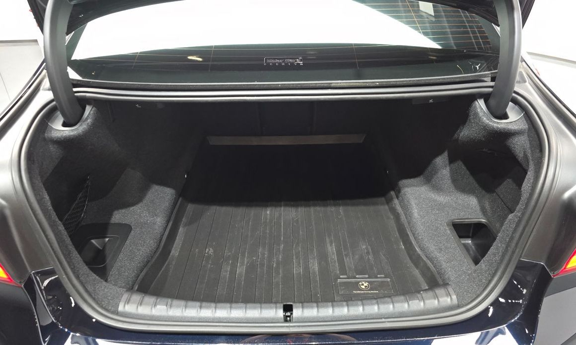 BMW 5-Series 2020
