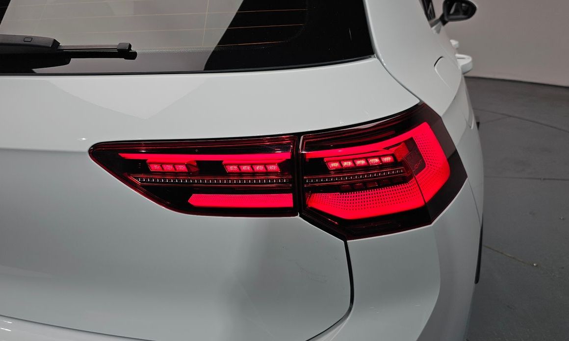 Volkswagen Golf 2024