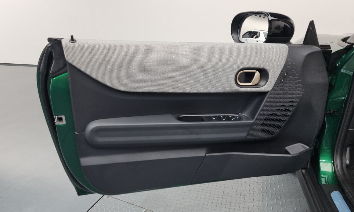 Mini Cooper Convertible 2025