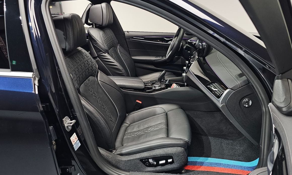 BMW 5-Series 2022