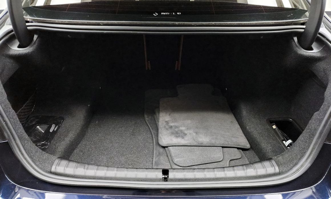 BMW 5-Series 2021