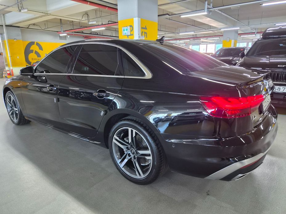 Audi A4 2024