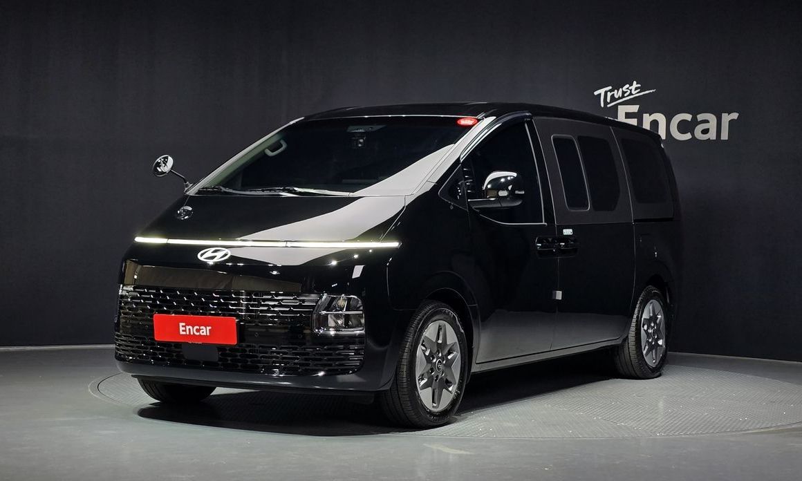 Hyundai Staria 2025