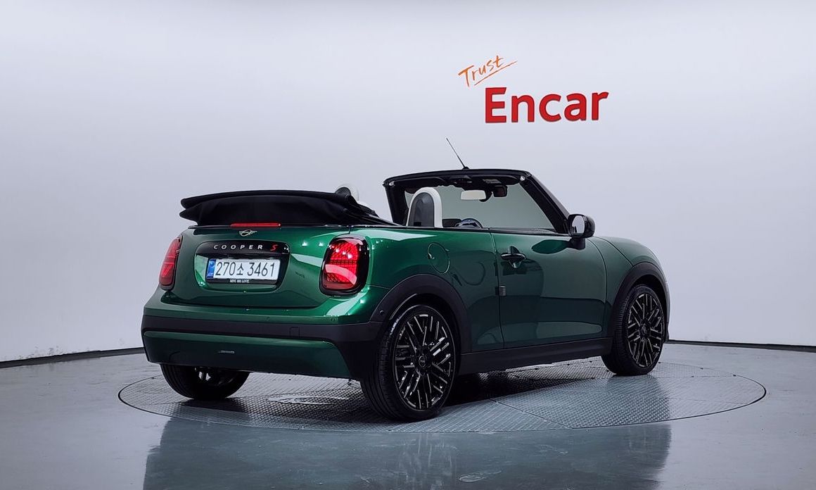 Mini Cooper Convertible 2025