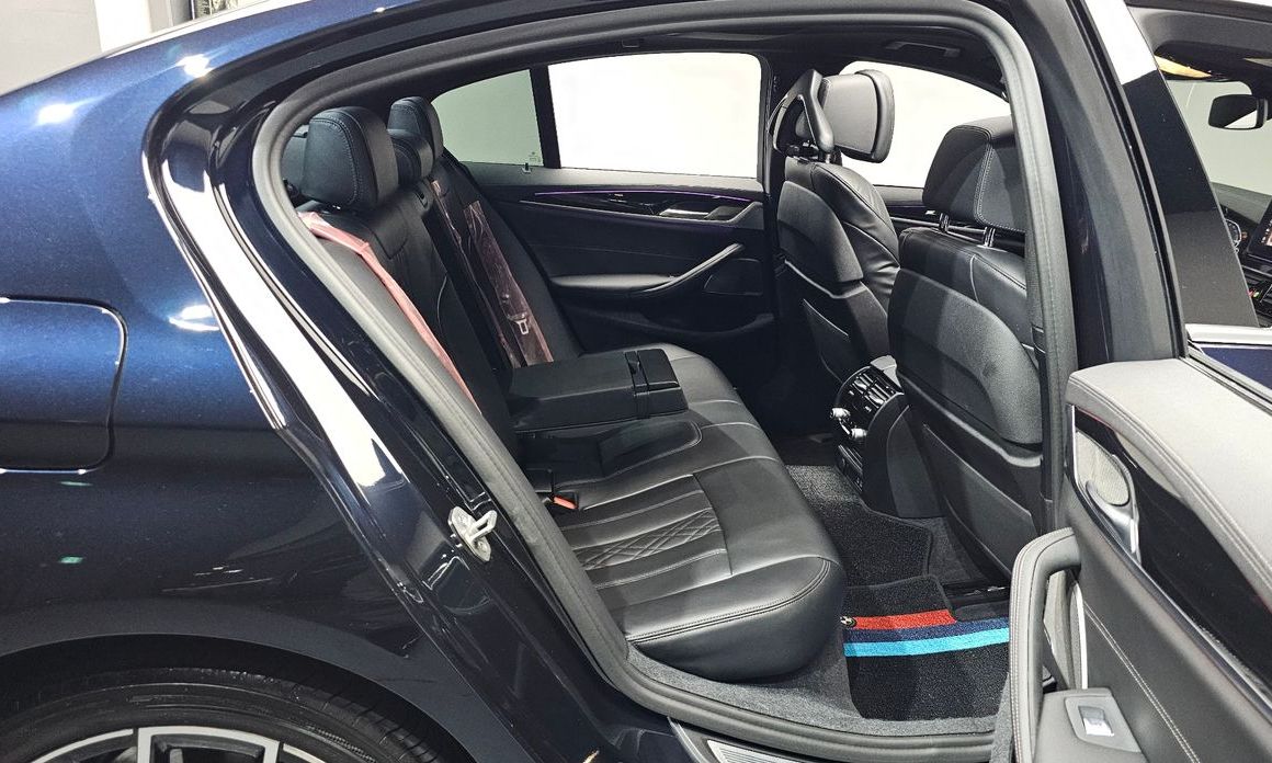 BMW 5-Series 2022
