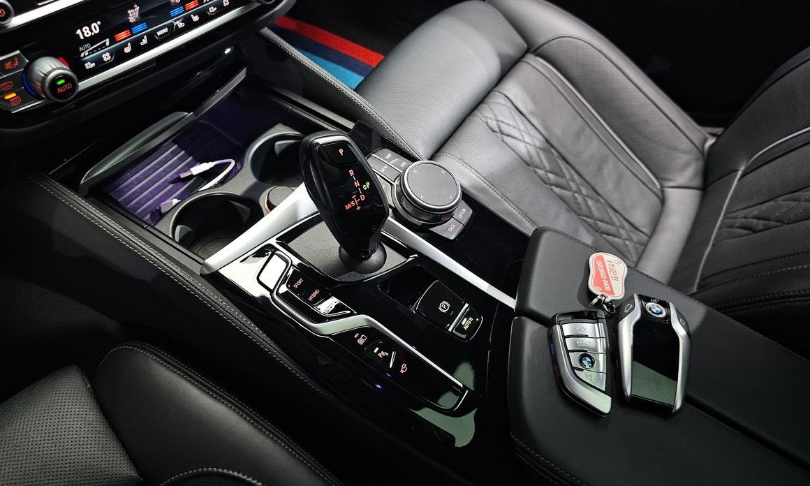 BMW 5-Series 2022