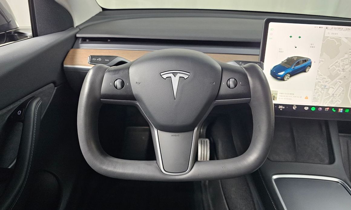 Tesla Model Y 2021