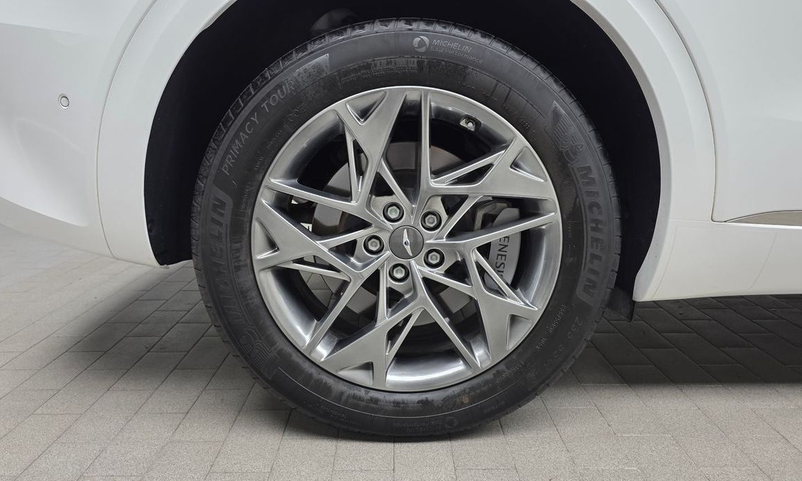 Genesis GV70 2023