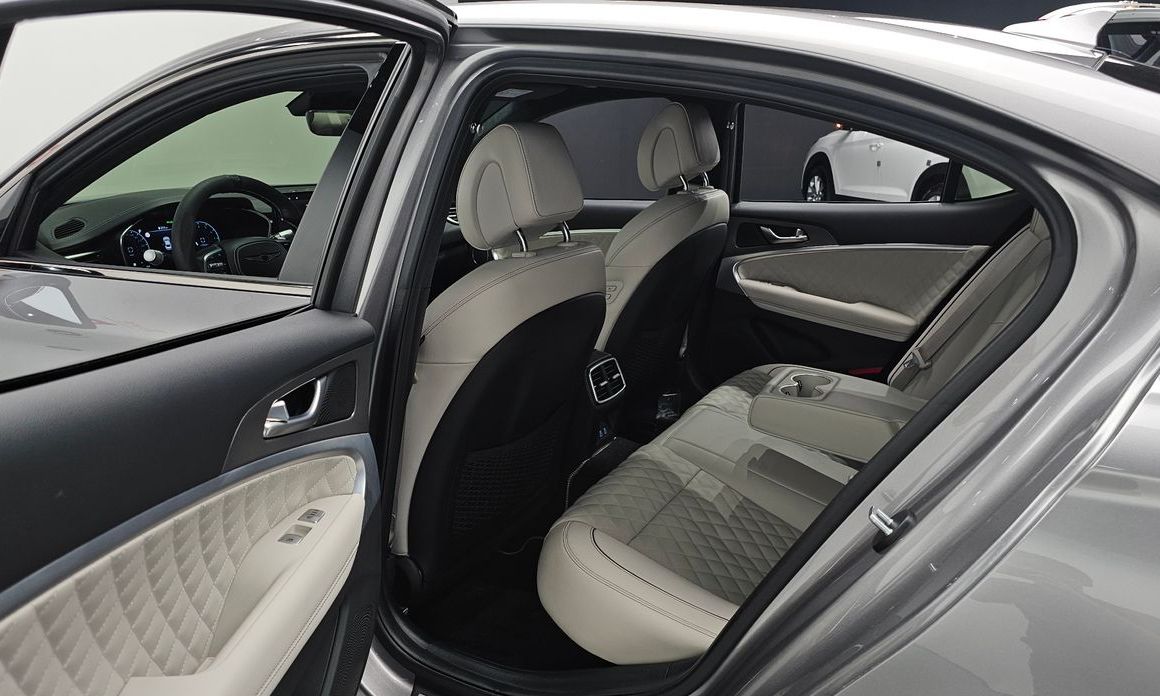 Genesis G70 2024