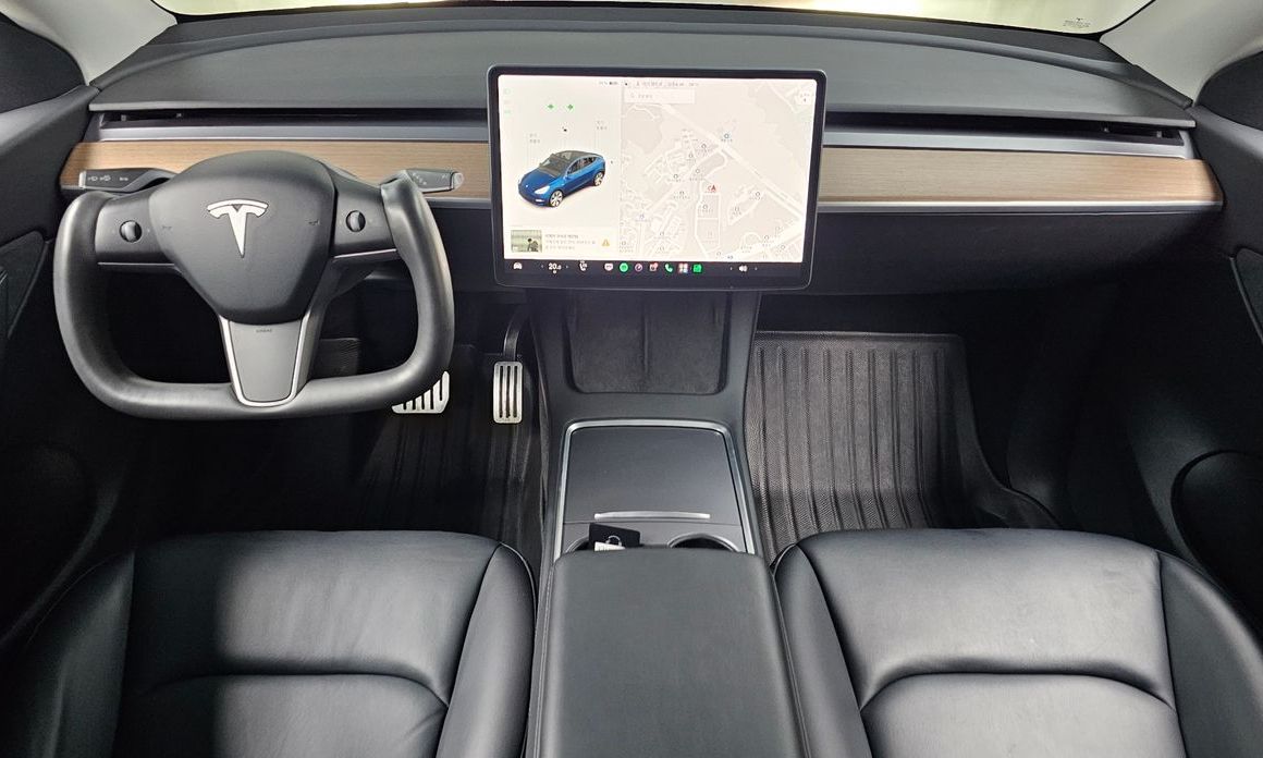 Tesla Model Y 2021