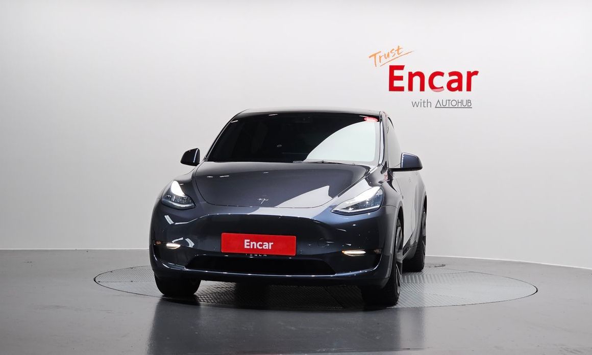 Tesla Model Y 2021