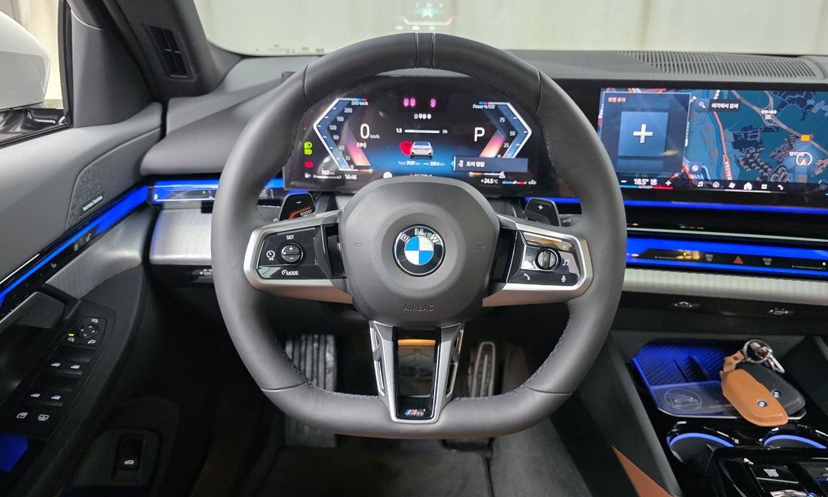 BMW 5-Series 2025