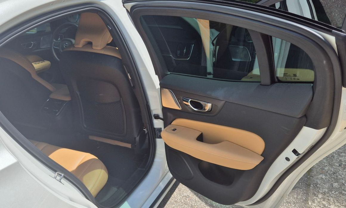 Volvo S60 2024