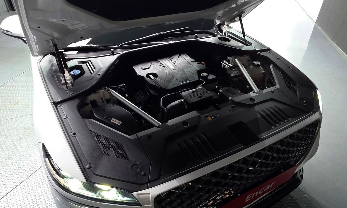 Genesis GV70 2023