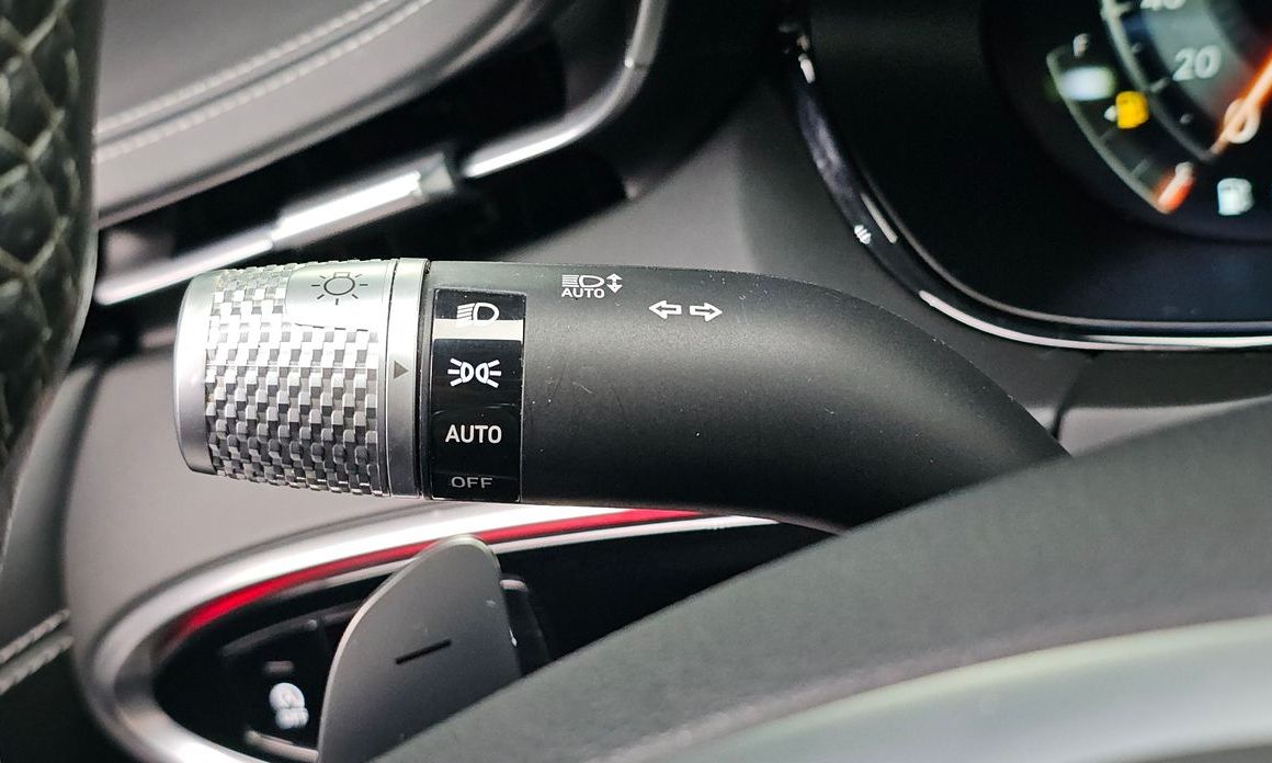 Genesis GV70 2023