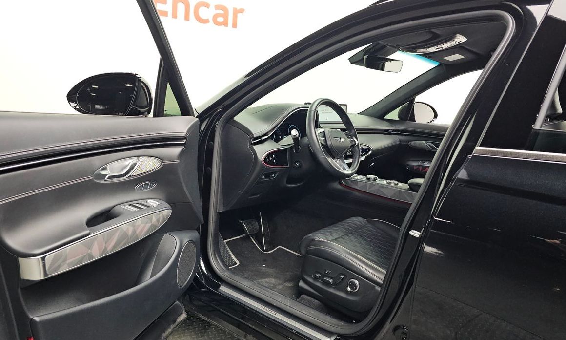 Genesis GV70 2023