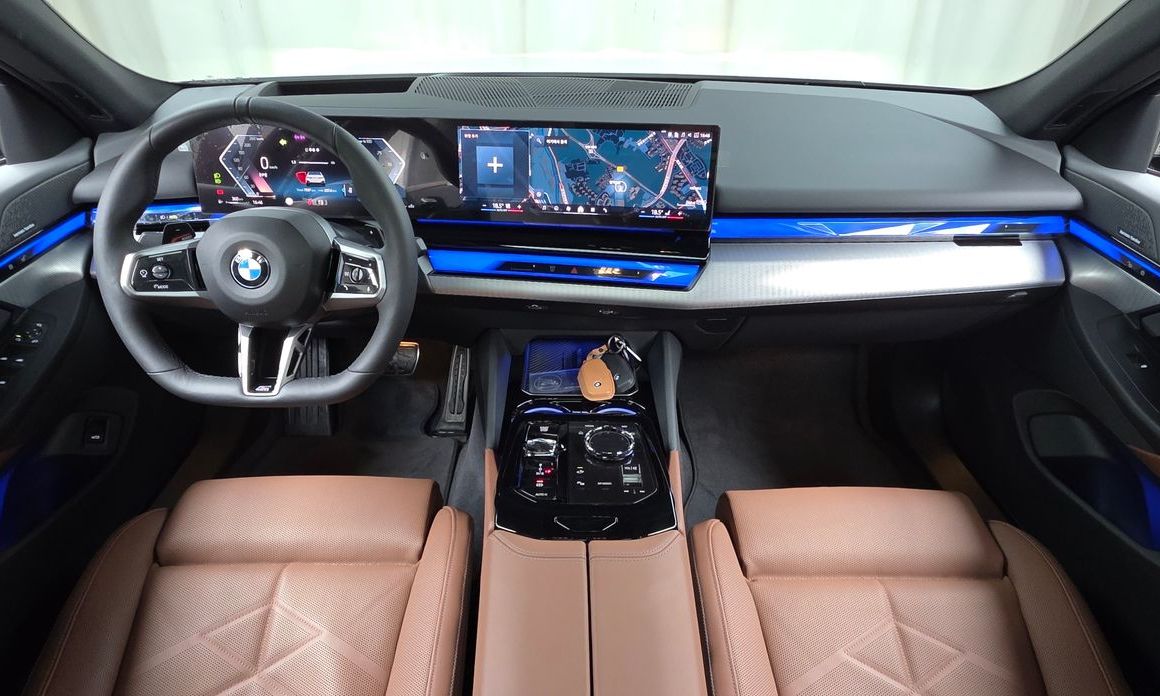 BMW 5-Series 2025
