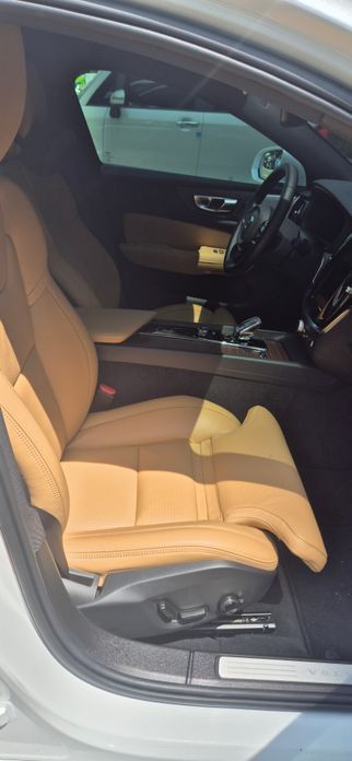Volvo S60 2024
