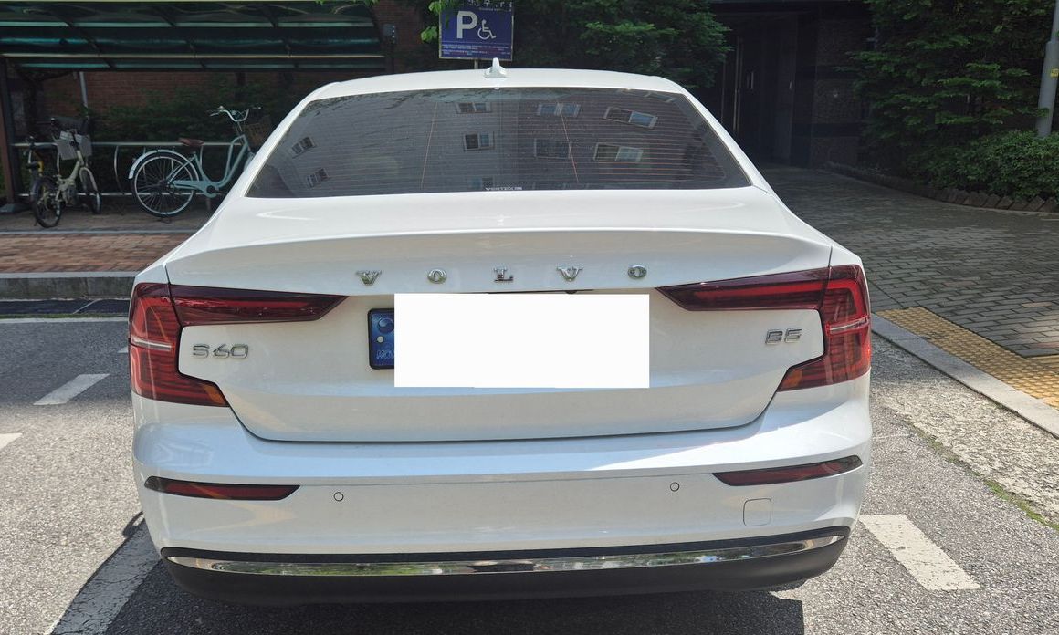 Volvo S60 2024