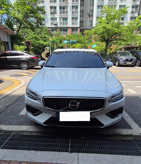 Volvo S60 2024