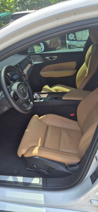 Volvo S60 2024