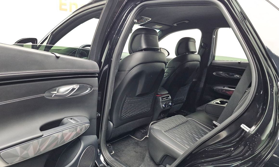 Genesis GV70 2023