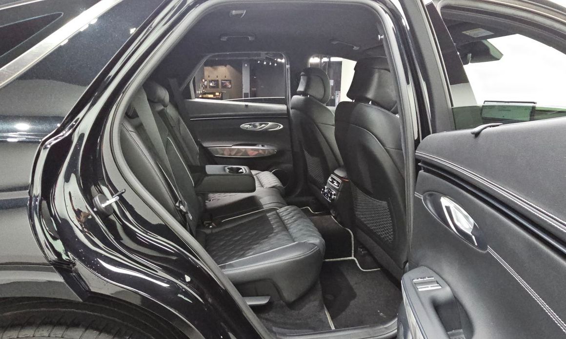 Genesis GV70 2023