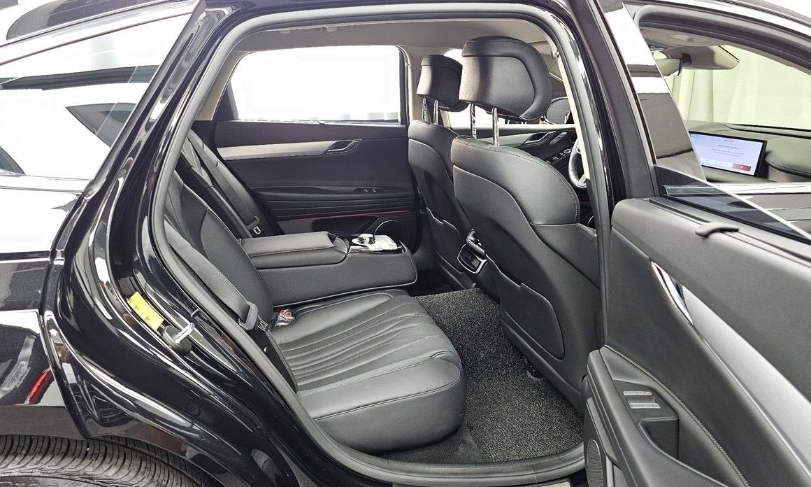 Genesis G80 2025