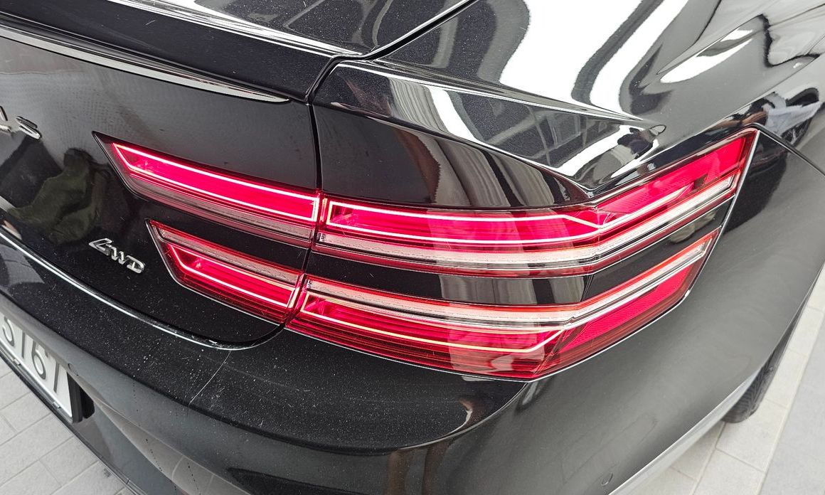 Genesis G80 2025