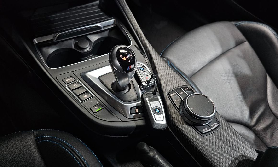 BMW M2 2019