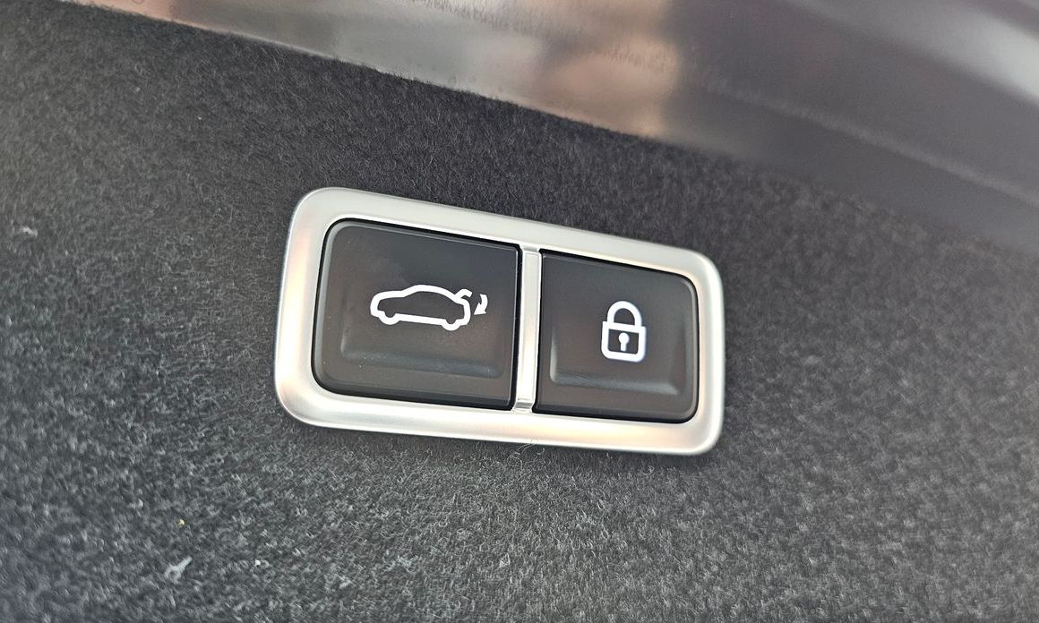 Genesis G80 2025
