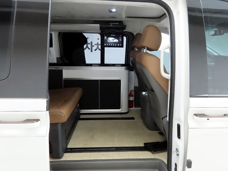 Hyundai Staria 2024