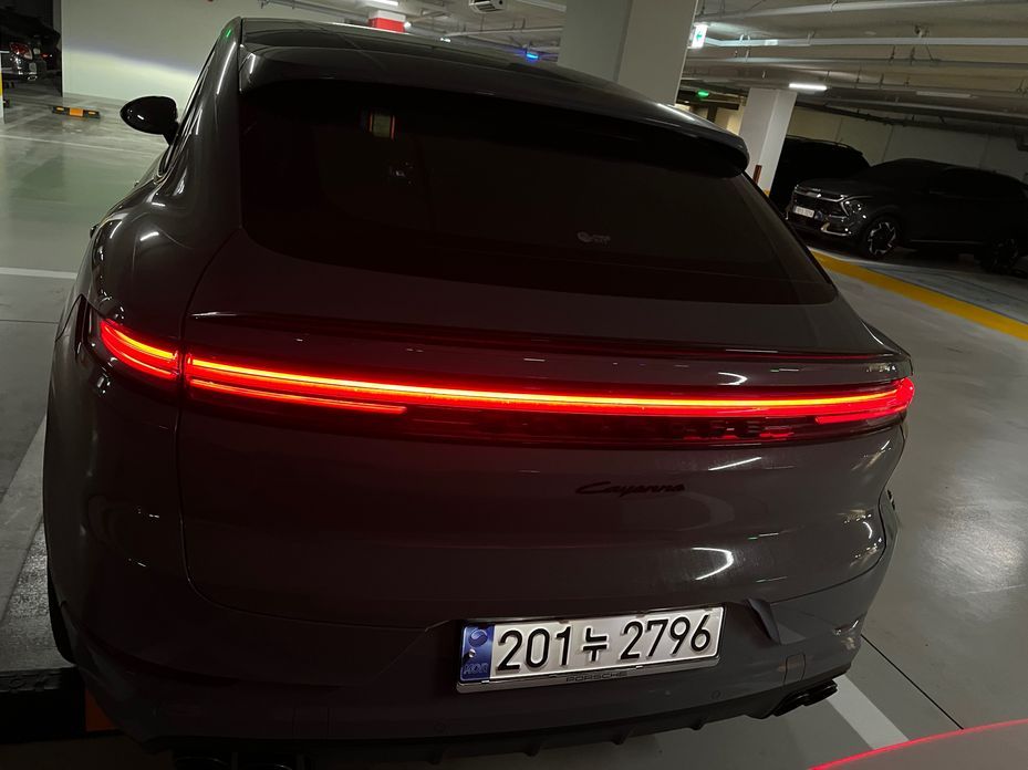 Porsche Cayenne 2024