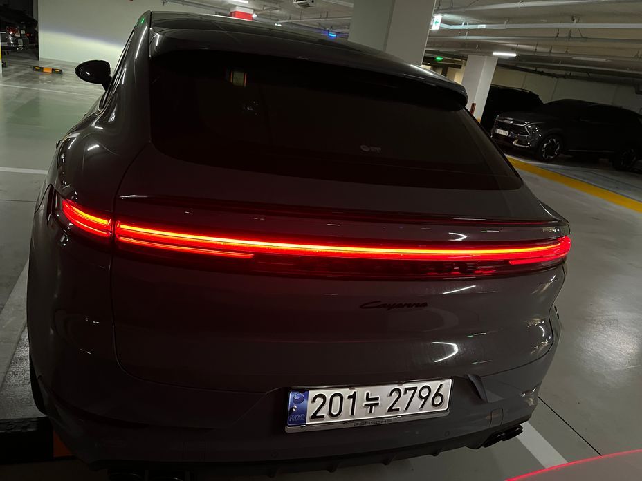 Porsche Cayenne 2024