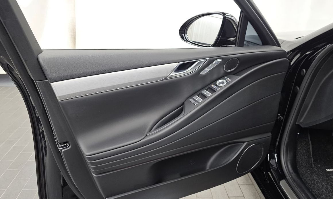Genesis G80 2025