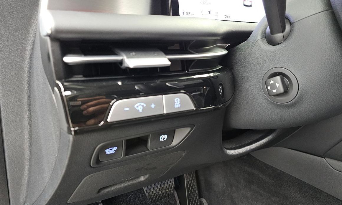Genesis G80 2025