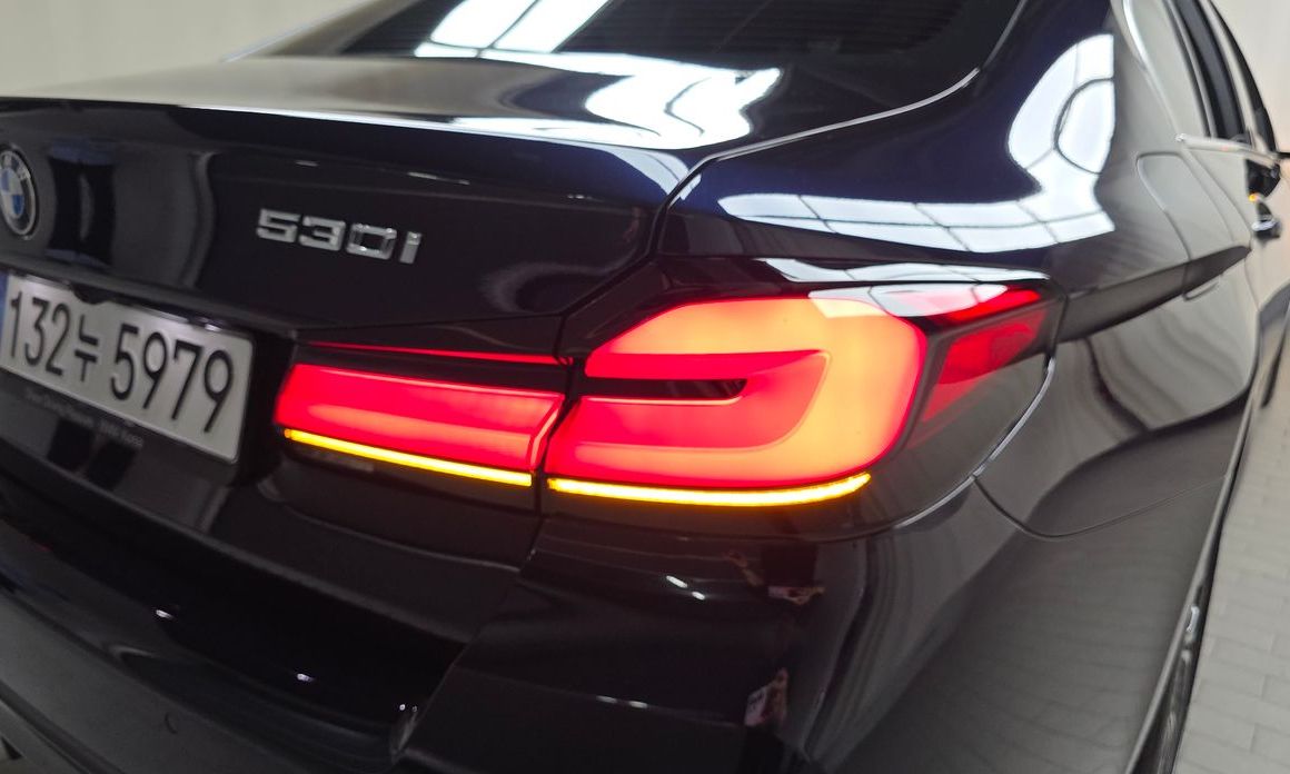 BMW 5-Series 2022