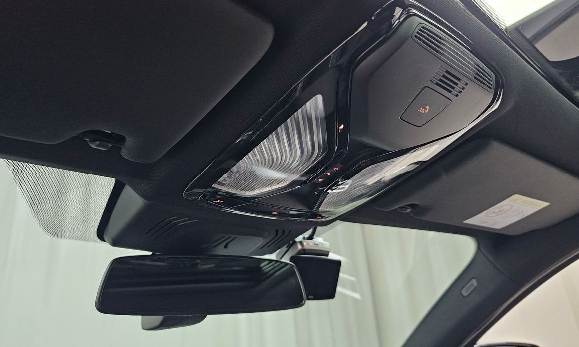 BMW 3-Series 2025