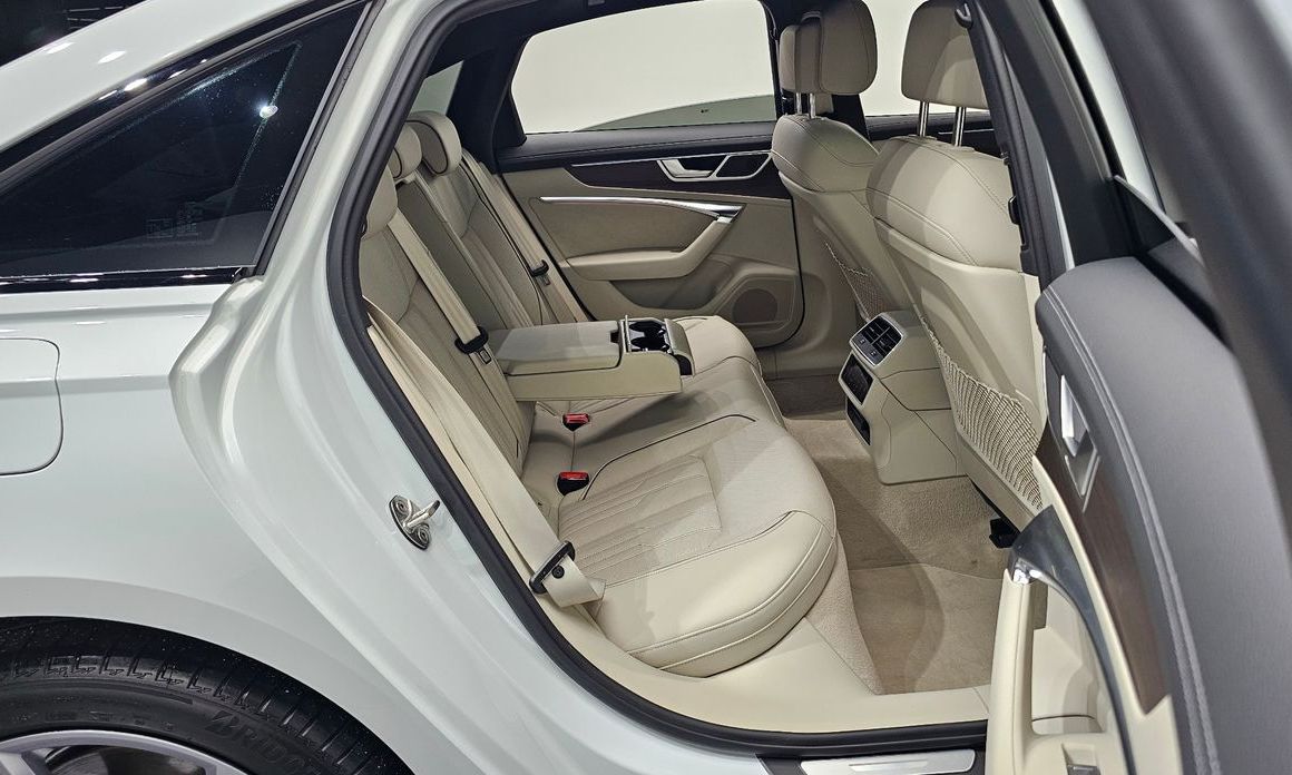 Audi A6 2025