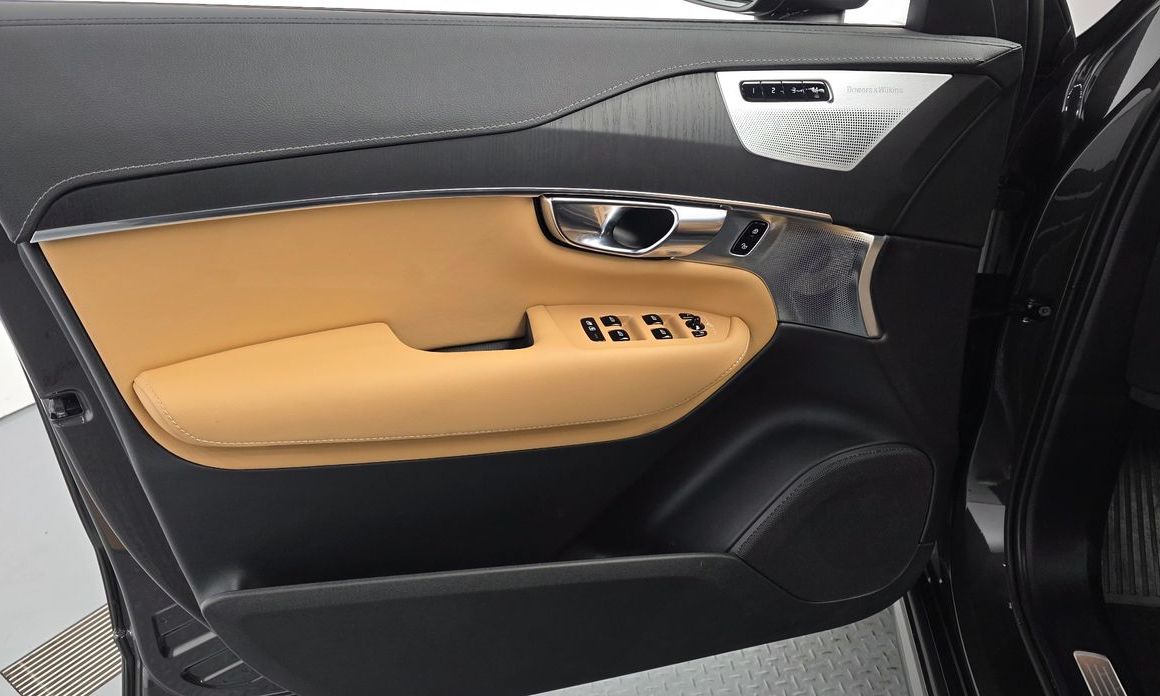 Volvo XC90 2023