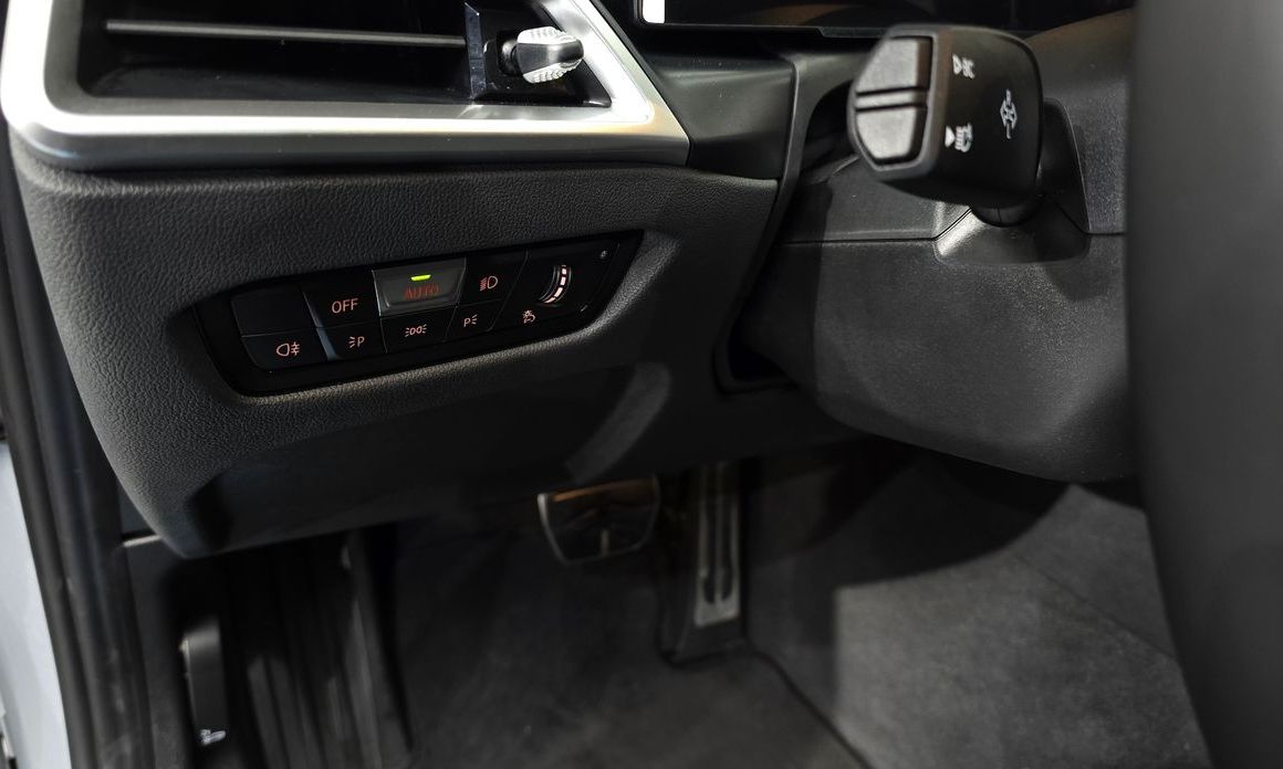 BMW 3-Series 2025