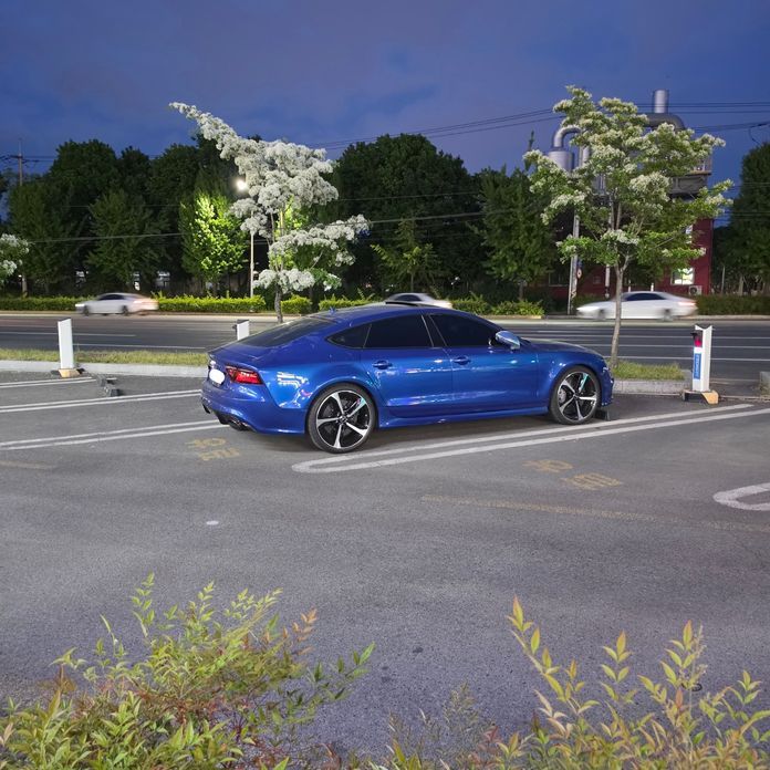 Audi RS7 2016