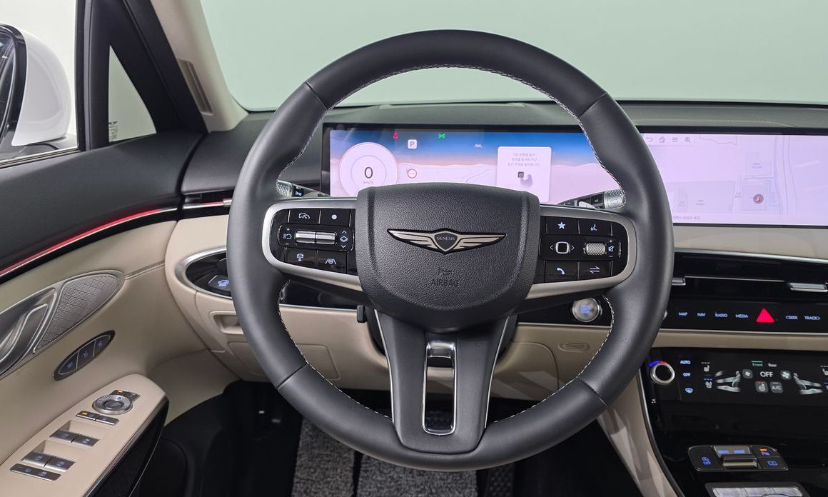 Genesis GV70 2025