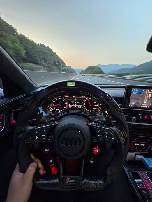 Audi RS7 2016