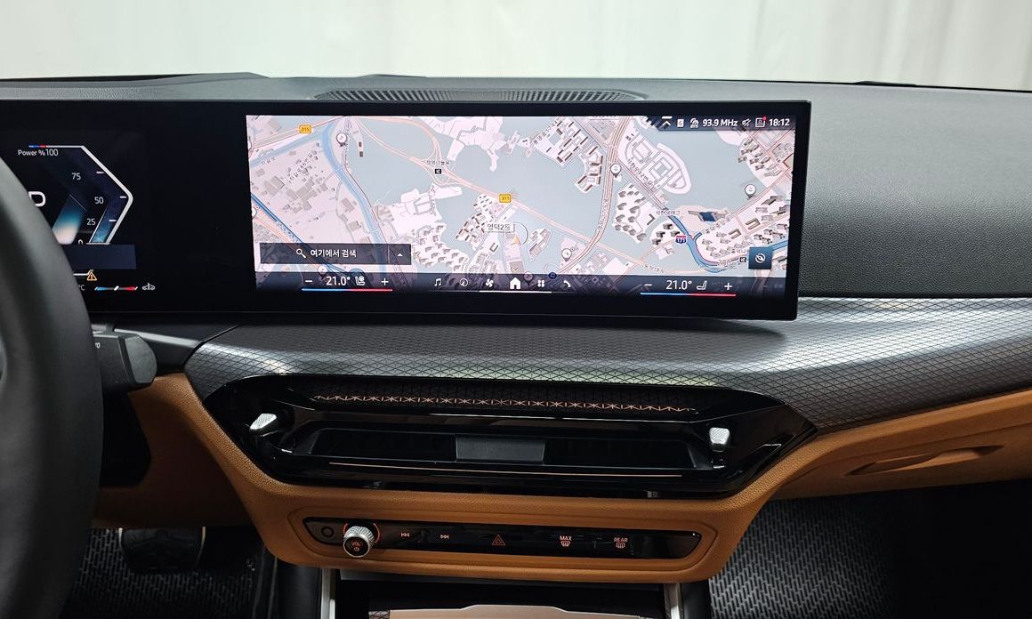 BMW 3-Series 2025