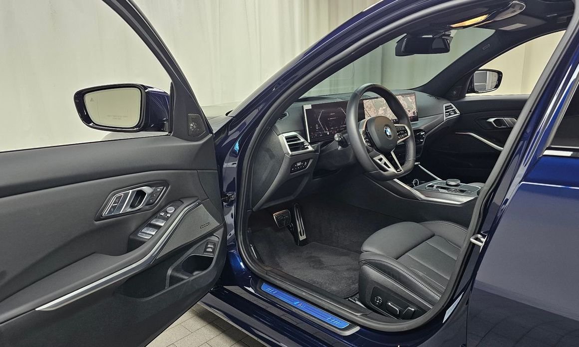 BMW 3-Series 2025
