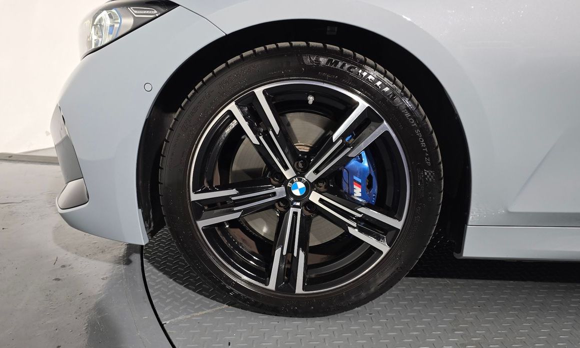 BMW 3-Series 2025