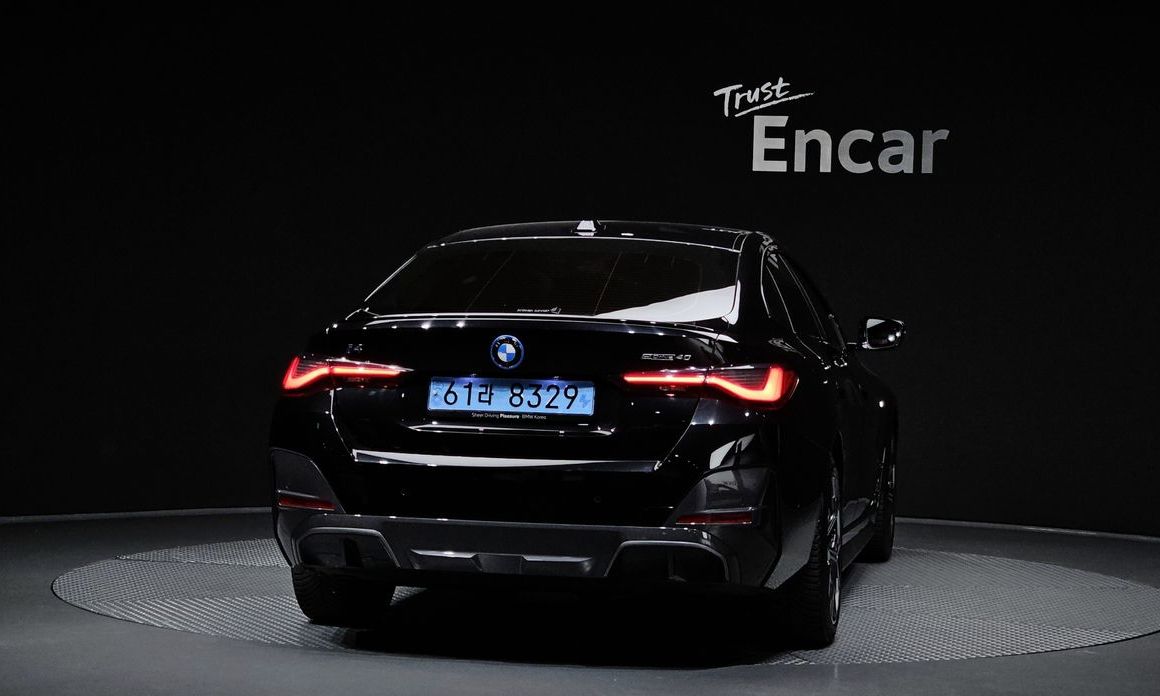 BMW i4 2024